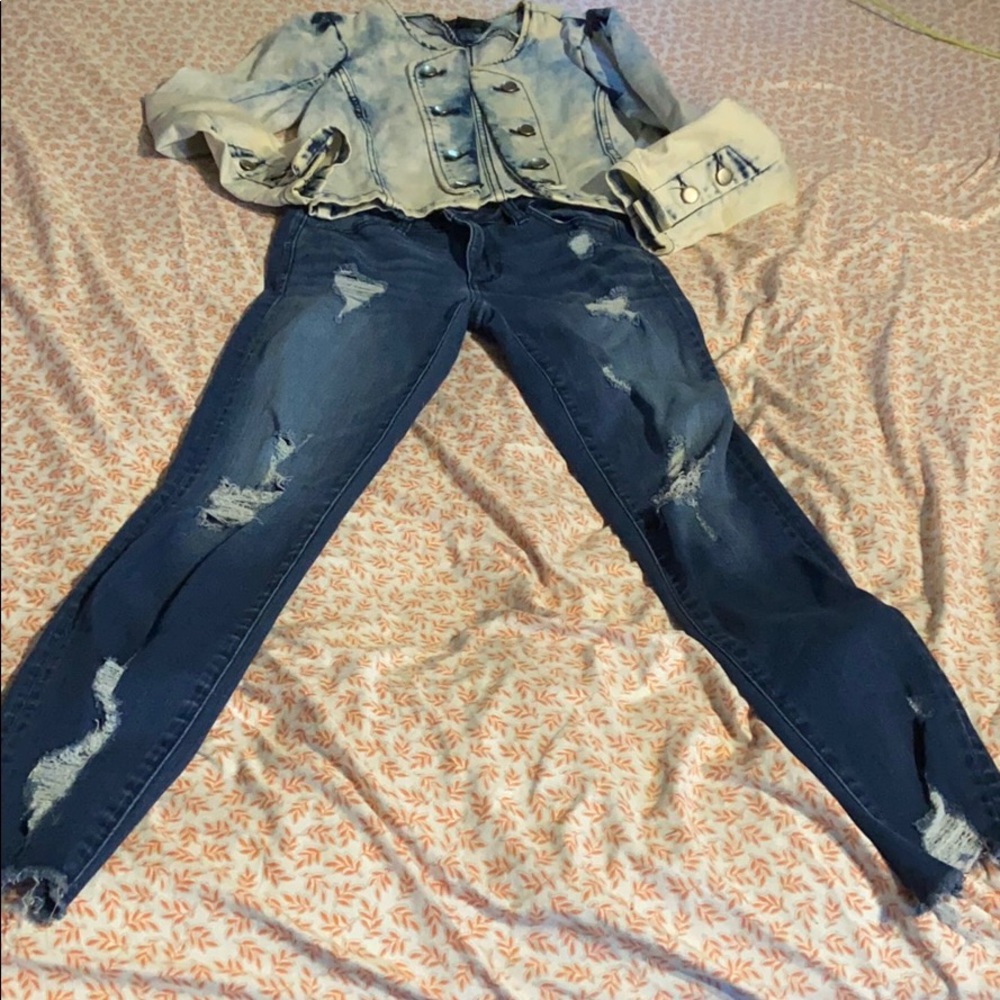 American Eagles 🦅 pant size 2 and jacket size S